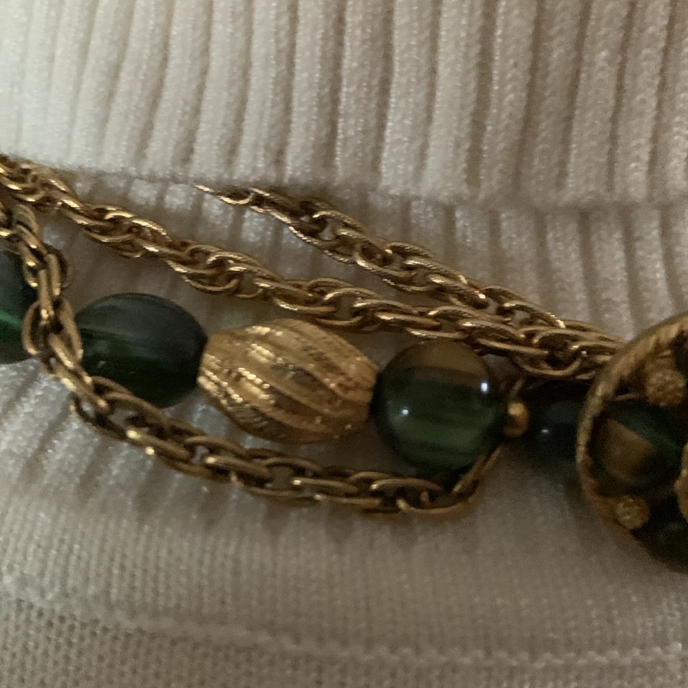 Jewelry - Picture 3 of 4